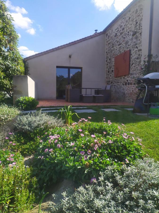 La Loge Bertine France Apartment Saint-Mars-la-Reorthe Luaran gambar